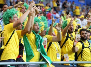 Brasil tem 15 representantes entre os 100 clubes com maiores médias de público em campeonatos nacionais na temporada
