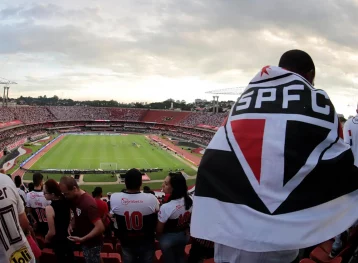 São Paulo supera o Palmeiras e assume a vice-liderança no ranking de renda bruta média anual