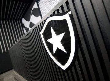 Botafogo retoma antigo patrocinador e alcança nota 9 no IPEP em setembro